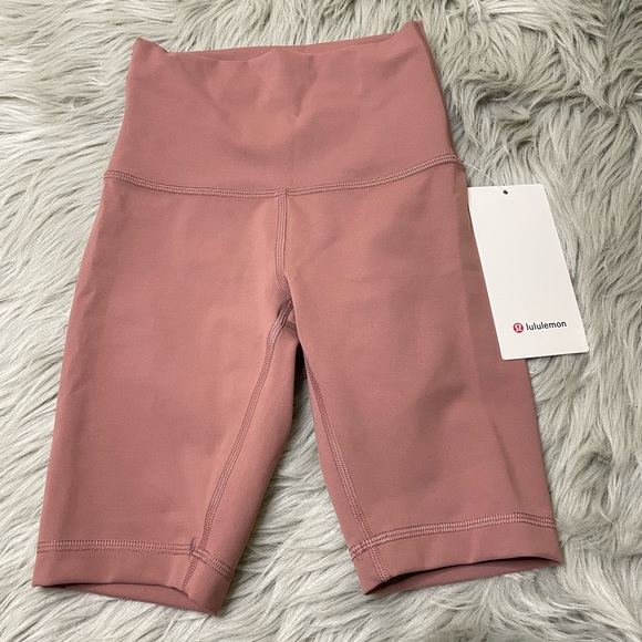 SOLD EVENT Lululemon wunder train shorts - Picture 2 of 4